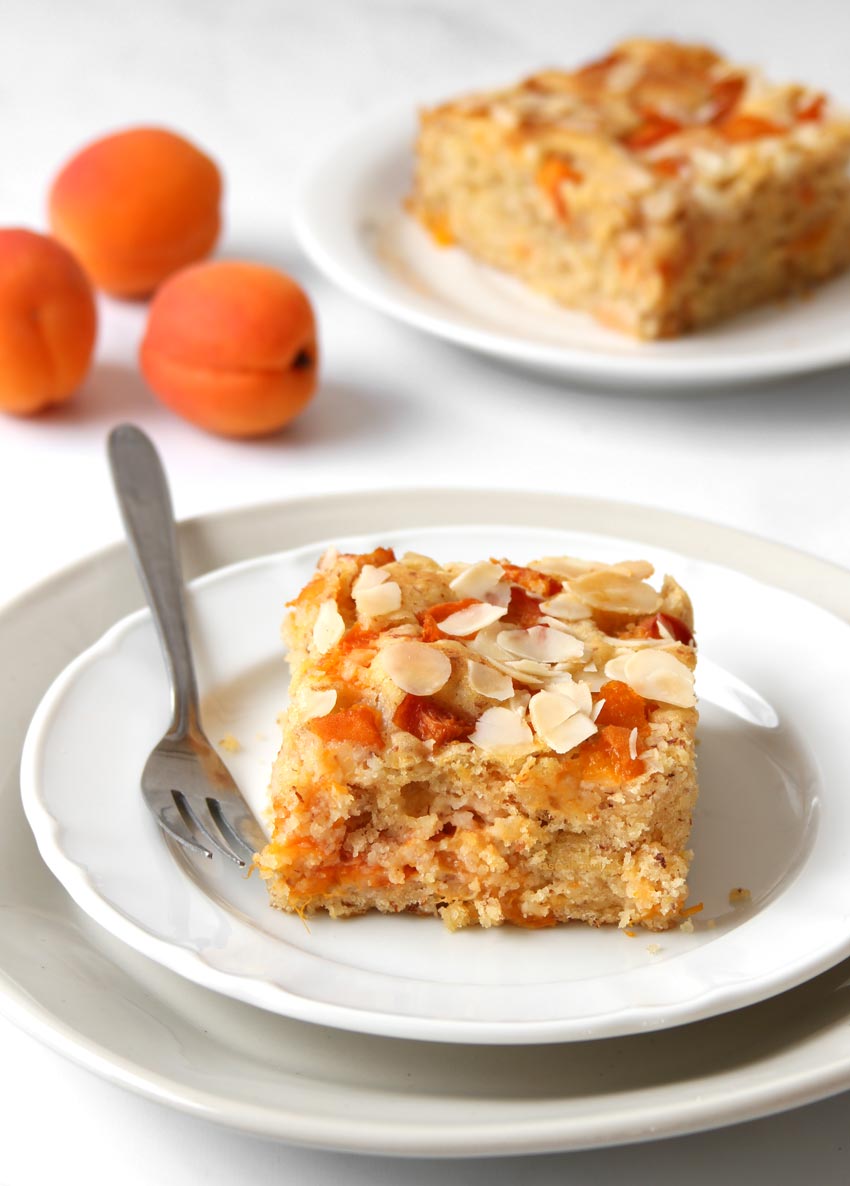 Apricot Almond Cake