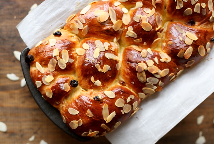 Brioche Braid Austrian Style (Hefe-Striezel) - recipe