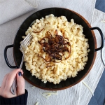 Cheese Spaetzle with Caramelized Onions