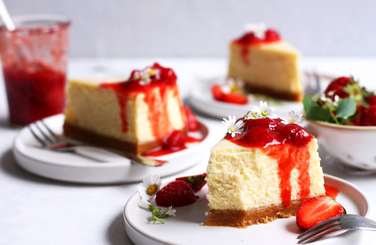 Creamy New York Cheesecake Recipe