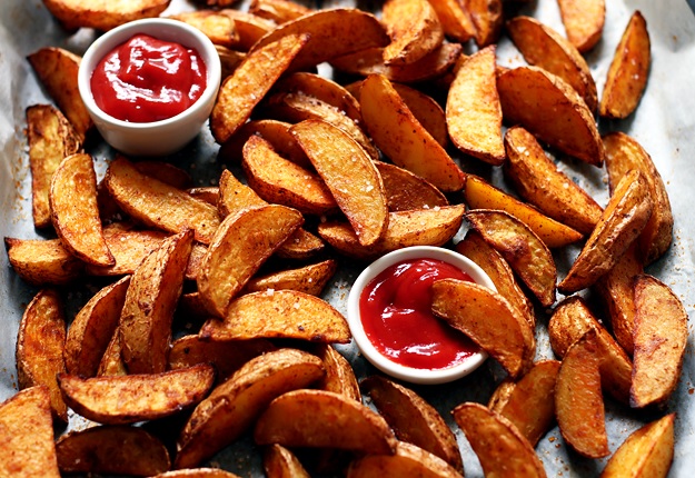 Crispy potato wedges oven recipe