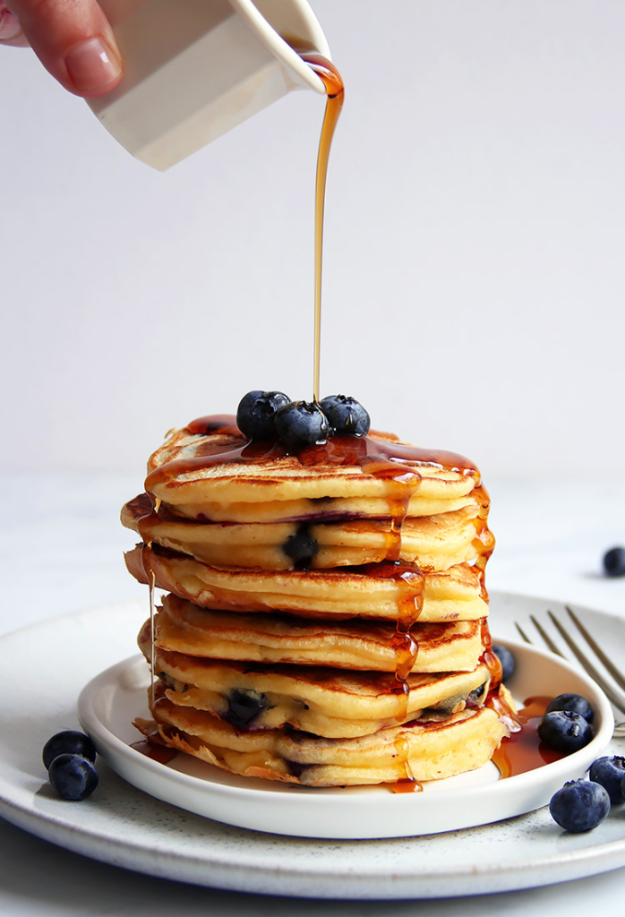 Fluffy Blueberry Pancakes