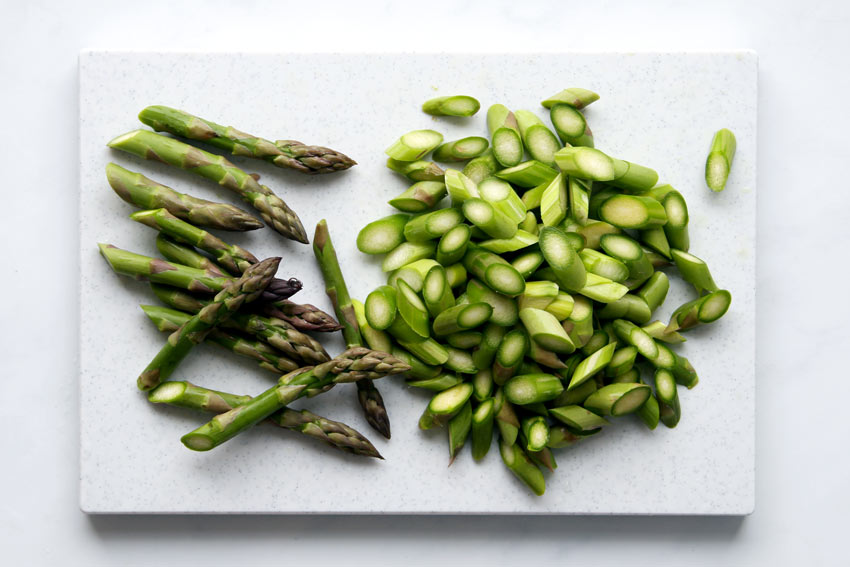 Sliced asparagus