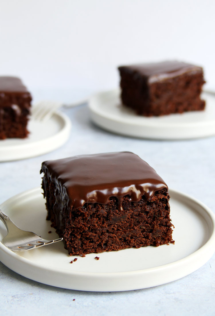 Moist zucchini chocolate cake recipe