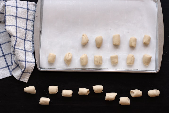 Pretzel Bites Cutting the Dough