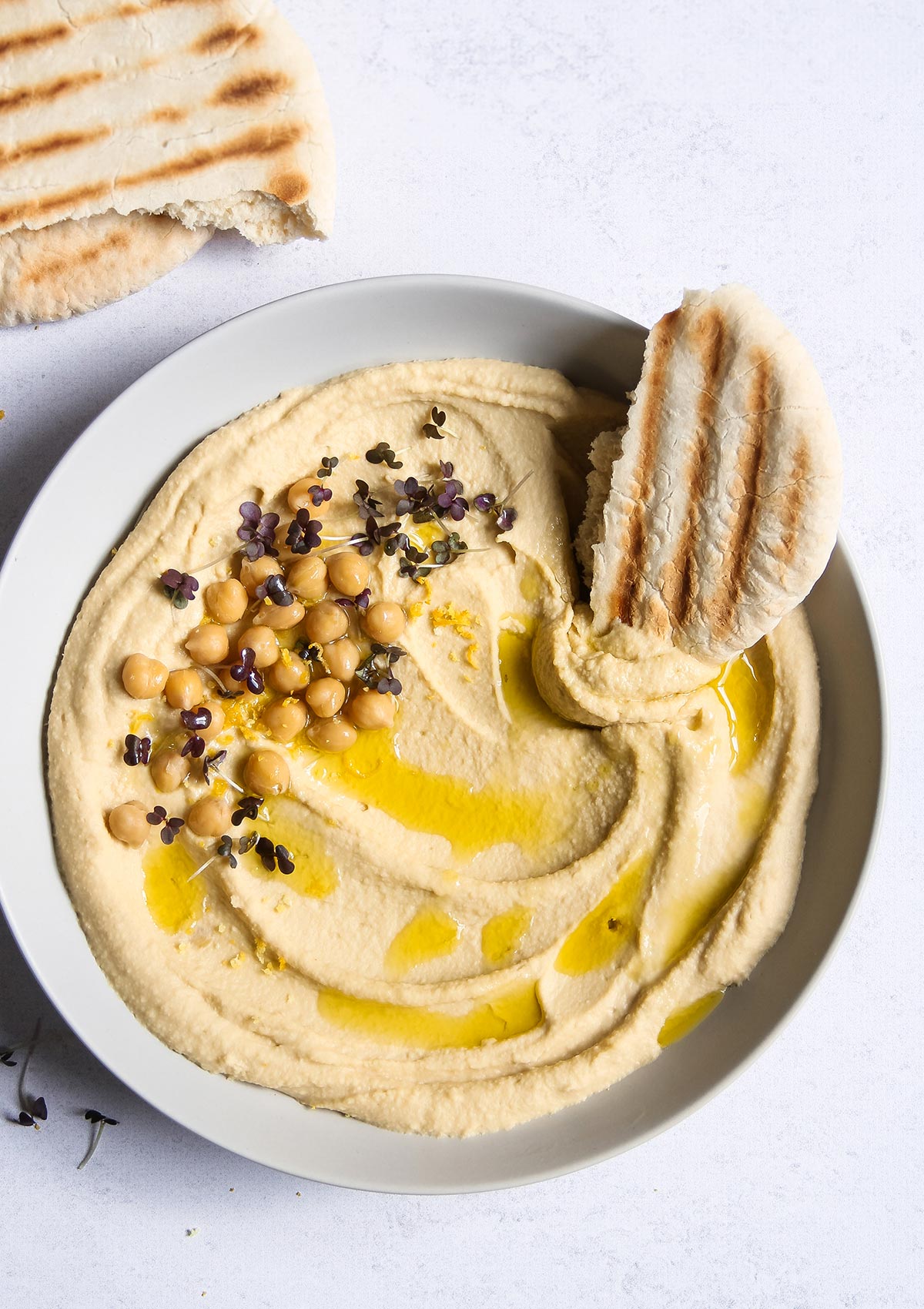 hummus with pita bread