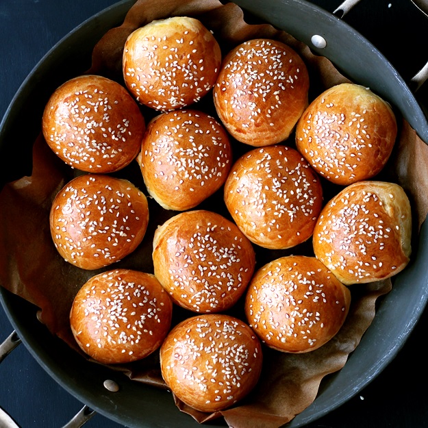 brioche buns slider recipe sliders burger mini pork pulled fluffy lilvienna cabbage slaw bun recipes soft bread vienna