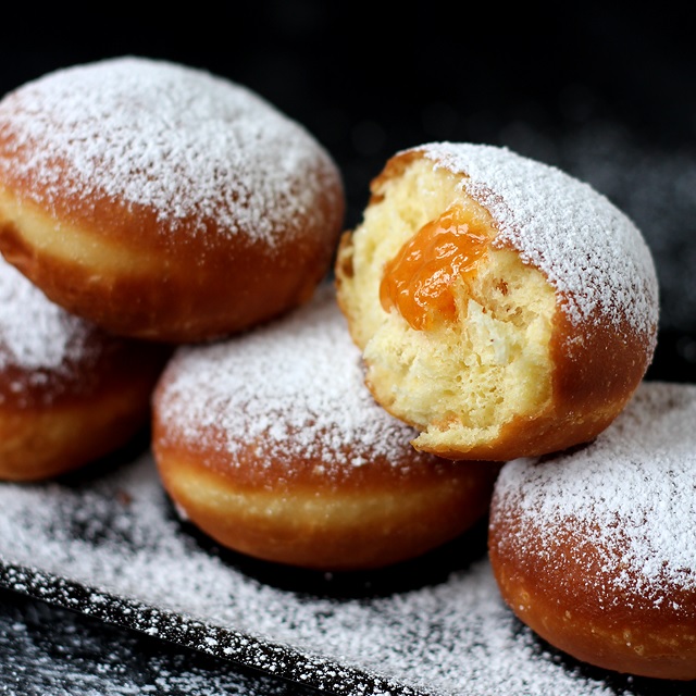 Recipe Krapfen Fluffy Donuts