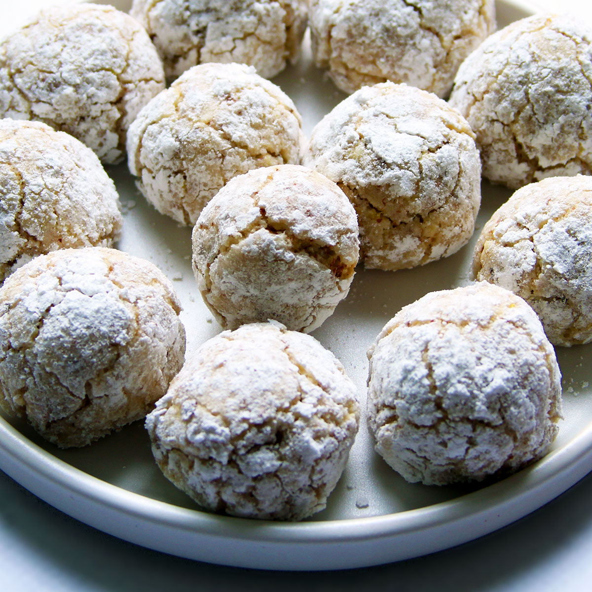 Easy Lemon Amaretti Cookies (no mixer, one bowl)