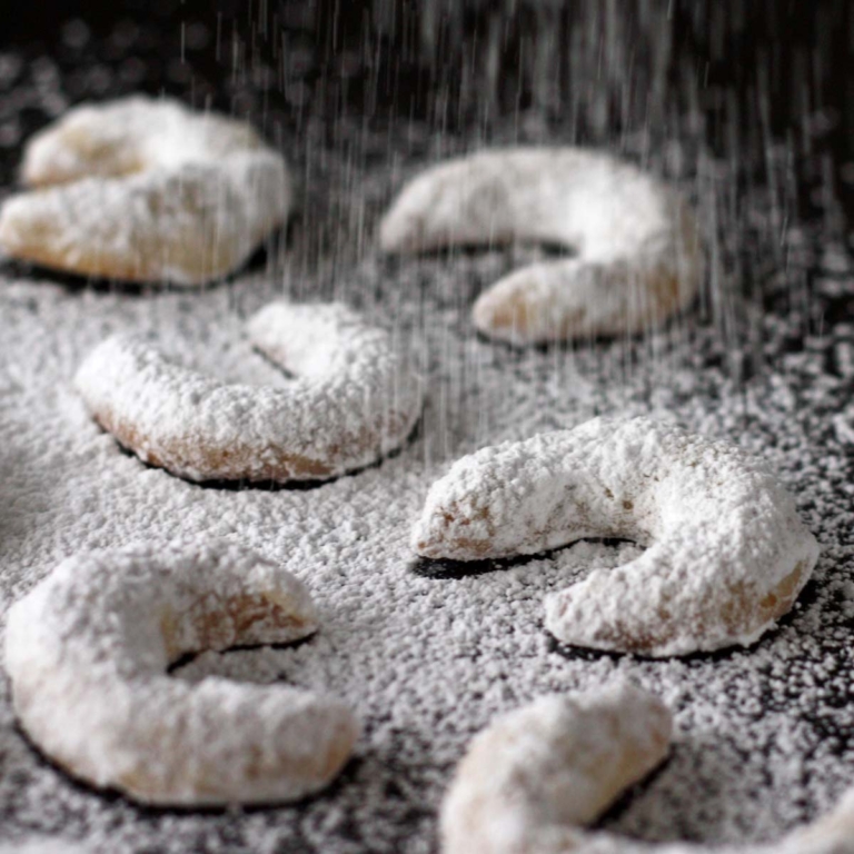 Vanille Crescent Cookies