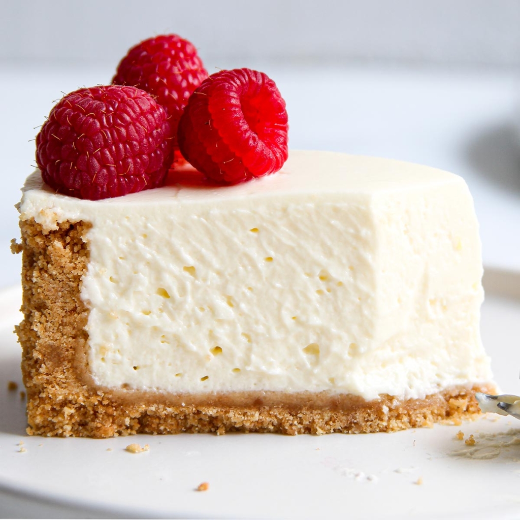 No-bake cheesecake slice