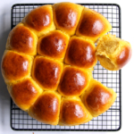 Fluffy Pumpkin Dinner Rolls