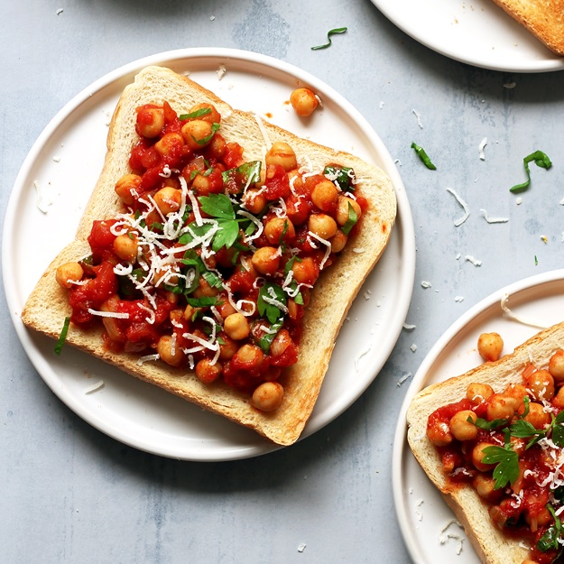 Quick Chickpeas on Toast » Little Vienna