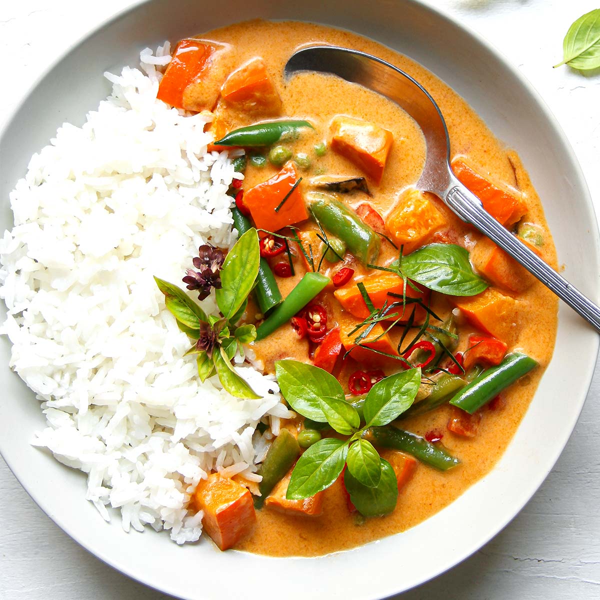 Vegan Red Curry with Pumpkin (one pot)