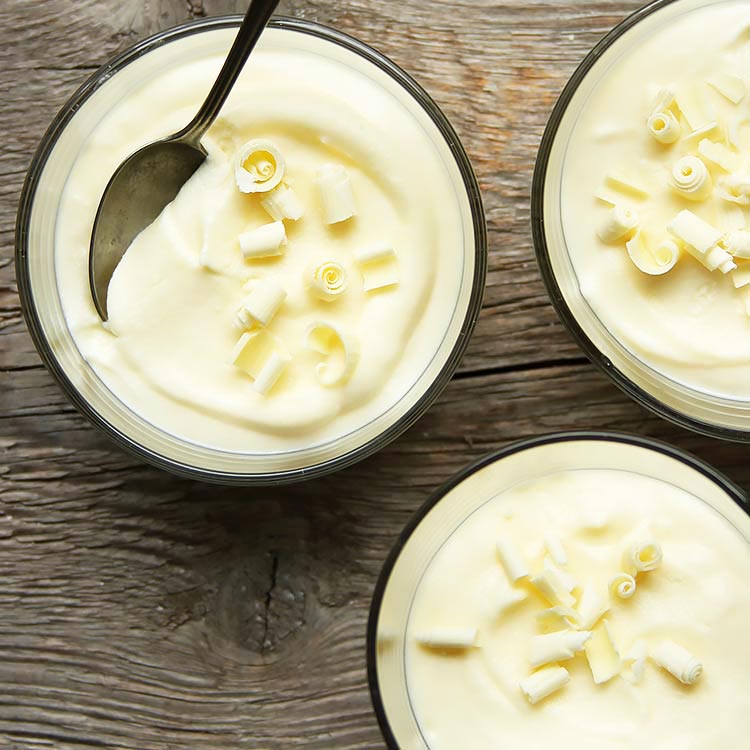 2-Ingredient White Chocolate Mousse without Eggs