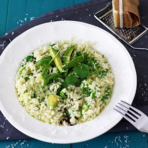 Risotto with avocado and arugula recipe