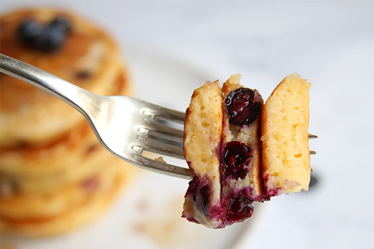 Thick and fluffy blueberry pancakes